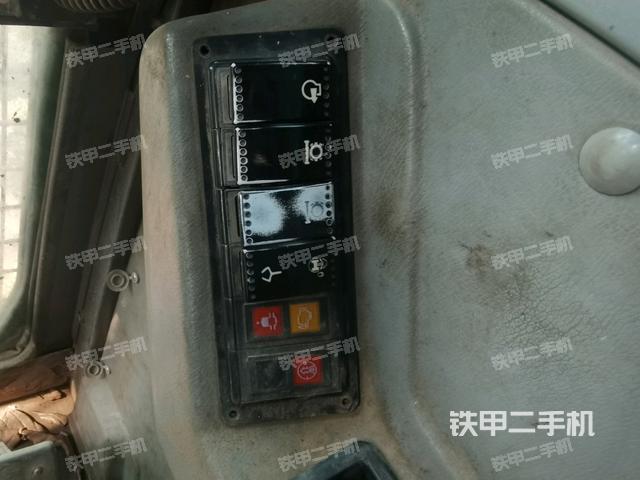 顯示屏?(駕駛室部分) 顯示屏?(駕駛室部分)