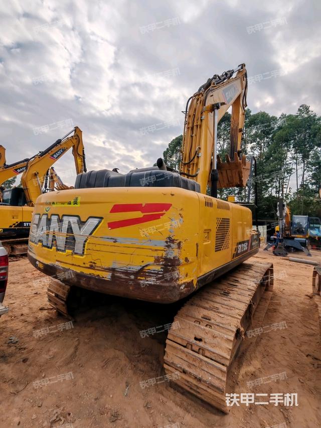 整機(jī)右后45°(整機(jī)外觀) 整機(jī)右后45°(整機(jī)外觀)