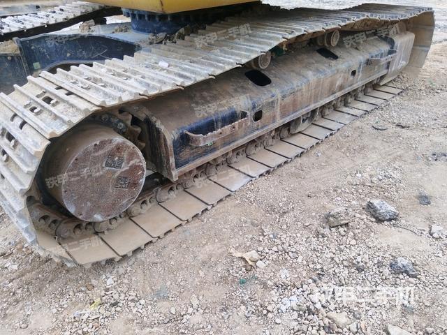 右側(cè)履帶整體（行走機(jī)構(gòu)）