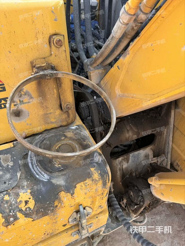 大臂根部?斜（工作和回轉裝置）