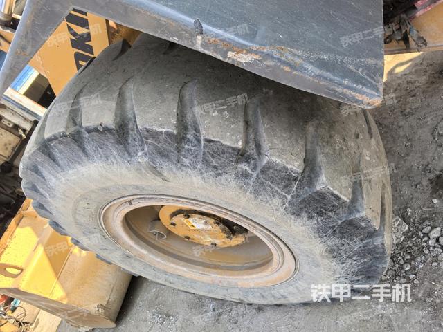 左前輪(行走機(jī)構(gòu)) 左前輪(行走機(jī)構(gòu))