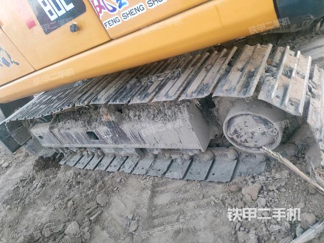雷沃重工FR80E挖掘机的设备实拍-第3张实拍照片