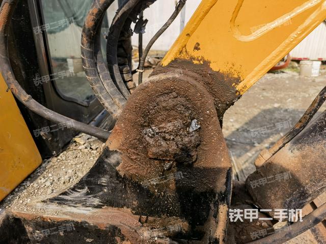 大臂根部?斜(工作和回轉(zhuǎn)裝置) 大臂根部?斜(工作和回轉(zhuǎn)裝置)