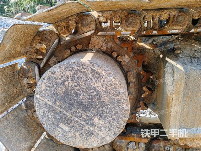 右驅(qū)動(dòng)輪(行走機(jī)構(gòu)) 右驅(qū)動(dòng)輪(行走機(jī)構(gòu))