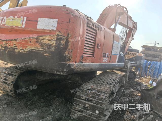 整機(jī)右后45°(整機(jī)外觀) 整機(jī)右后45°(整機(jī)外觀)