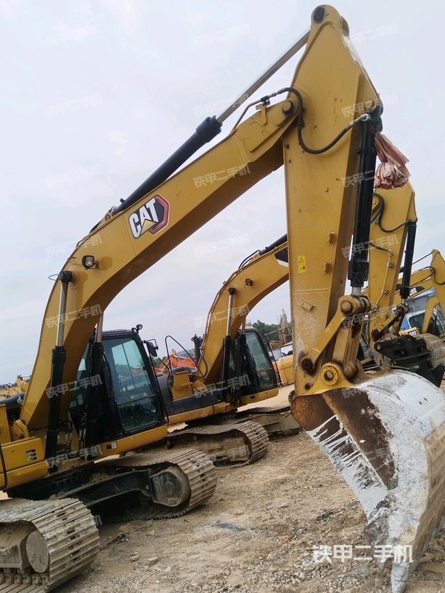 大臂整體?右側(cè)（工作和回轉(zhuǎn)裝置）