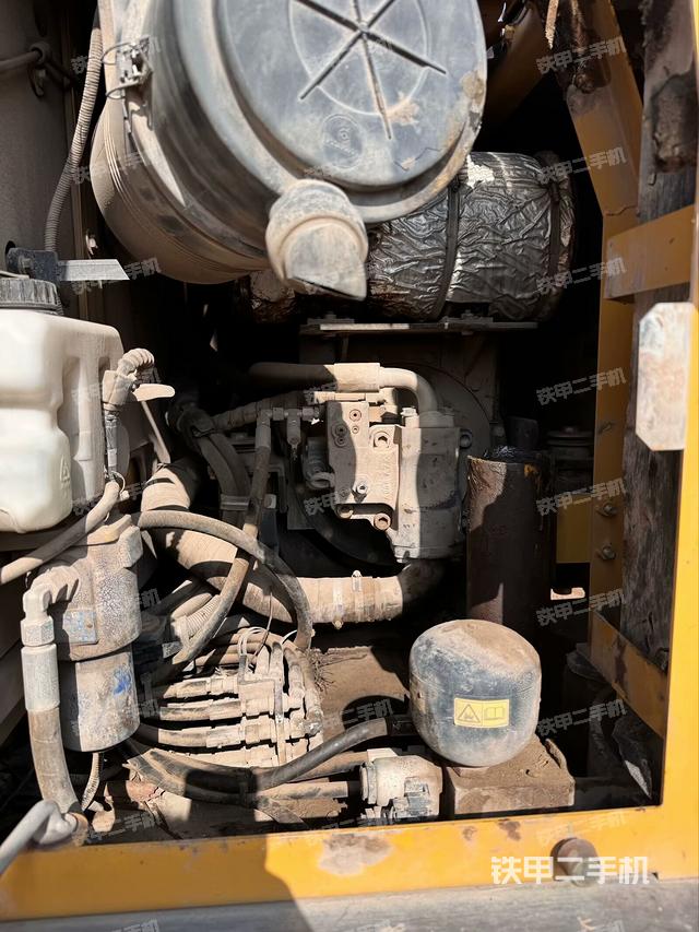 液壓泵室（大件艙室）