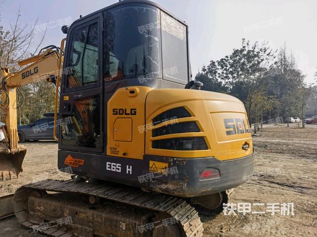 左后45（整機外觀）