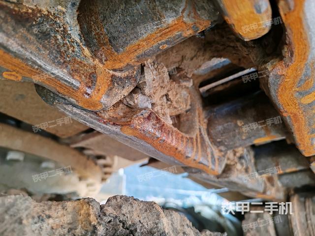 左托鏈輪和鏈筋(行走機(jī)構(gòu)) 左托鏈輪和鏈筋(行走機(jī)構(gòu))