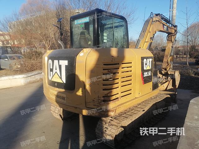 駕駛室頂部（整機(jī)外觀）