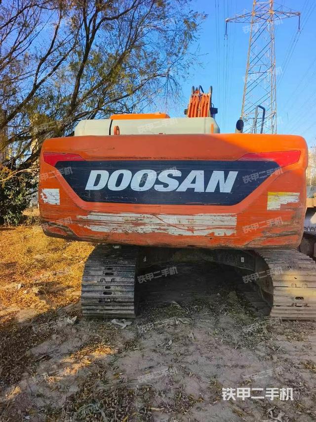 整機右后45°（整機外觀）