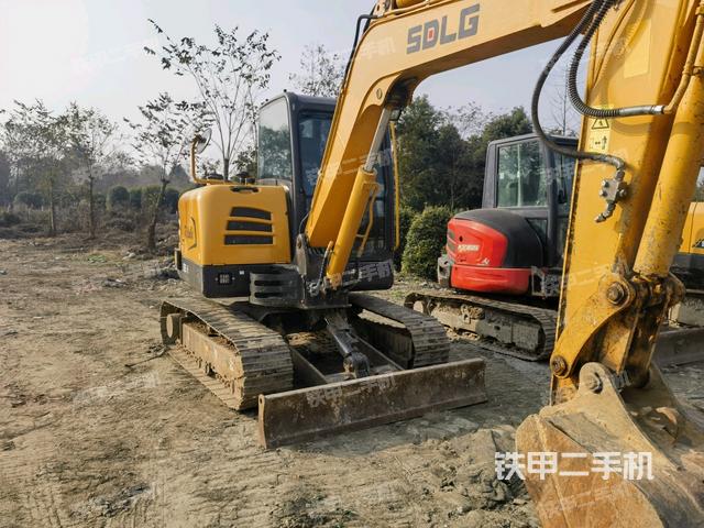 右前45（整機外觀）