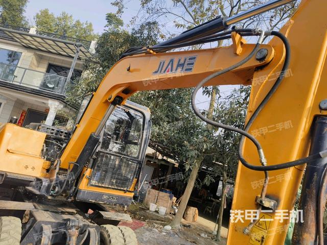 大臂整體?右側(cè)(工作和回轉(zhuǎn)裝置) 大臂整體?右側(cè)(工作和回轉(zhuǎn)裝置)