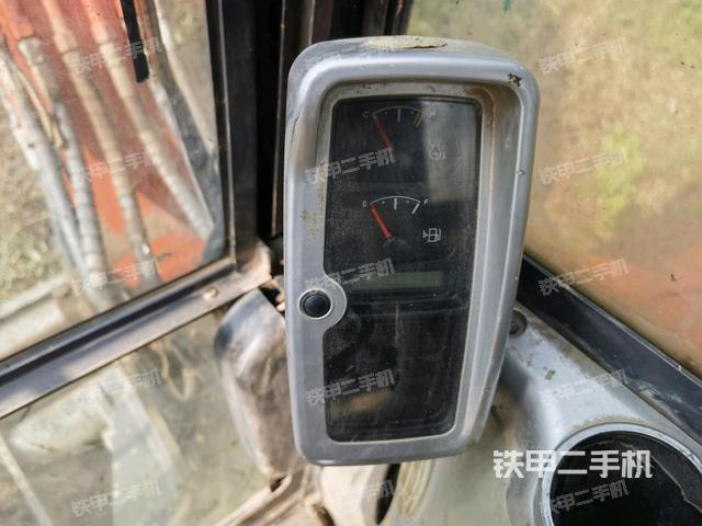 顯示屏?(駕駛室部分) 顯示屏?(駕駛室部分)