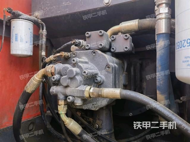 液壓泵室（大件艙室）