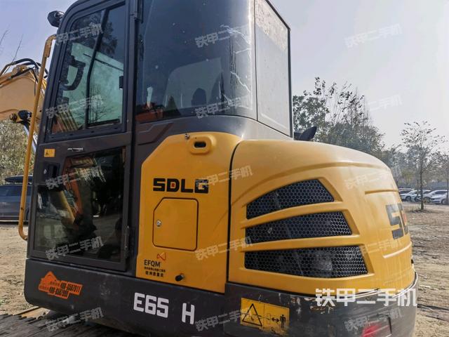 ?駕駛室正側（駕駛室部分）