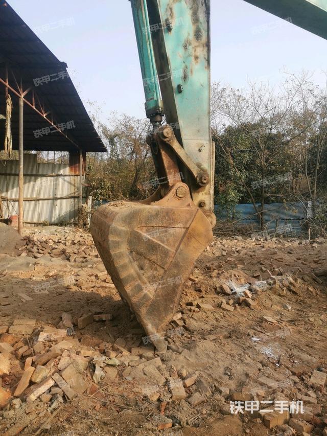 小臂整體左后（工作和回轉(zhuǎn)裝置）