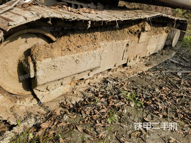 左側(cè)履帶整體?(行走機構(gòu)) 左側(cè)履帶整體?(行走機構(gòu))