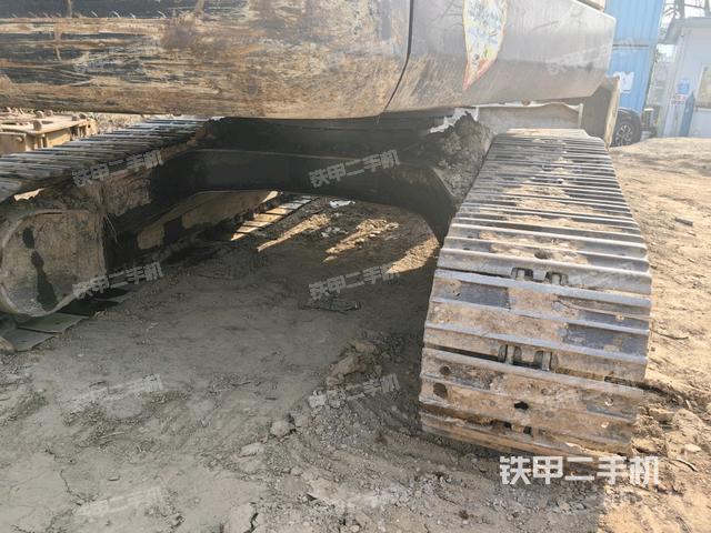 轉盤和下車架正前（工作和回轉裝置）