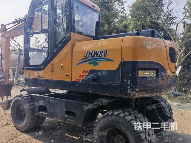 左后45(整機外觀) 左后45(整機外觀)