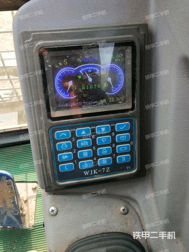 顯示屏?(駕駛室部分) 顯示屏?(駕駛室部分)