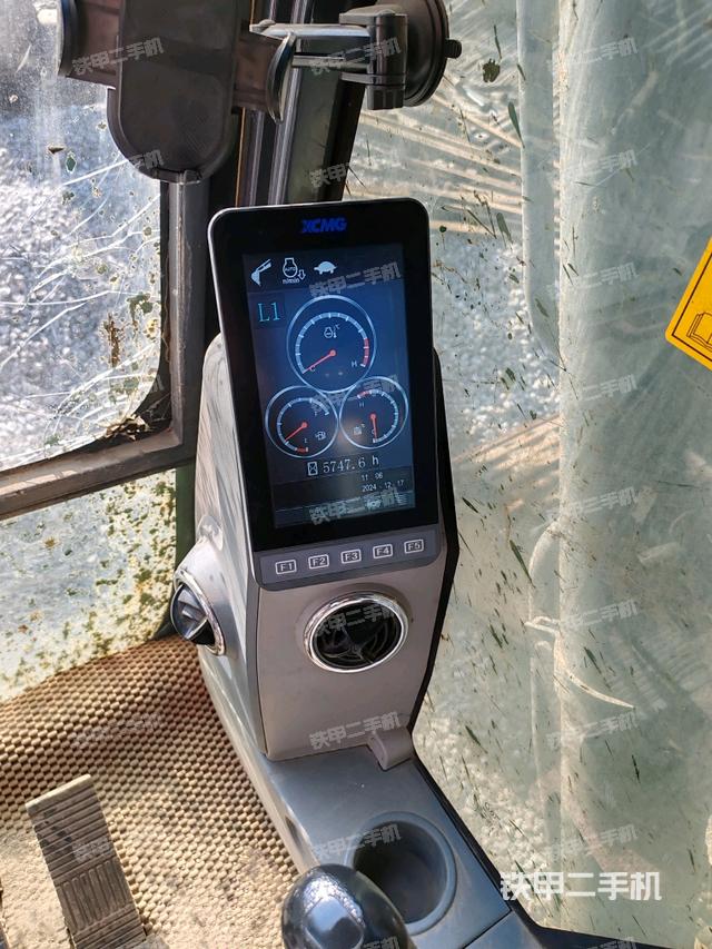 顯示屏?(駕駛室部分) 顯示屏?(駕駛室部分)