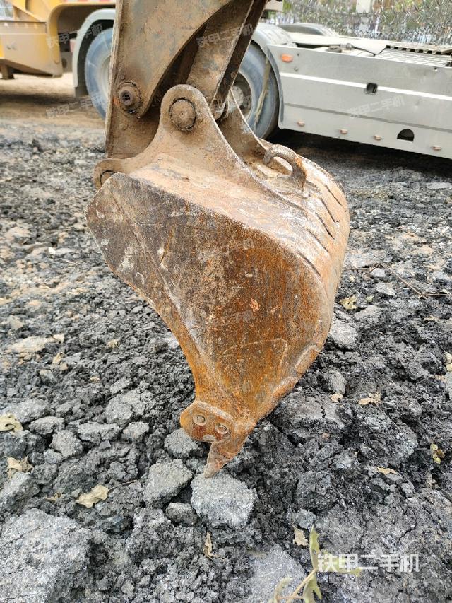 鏟斗45度（工作和回轉(zhuǎn)裝置）