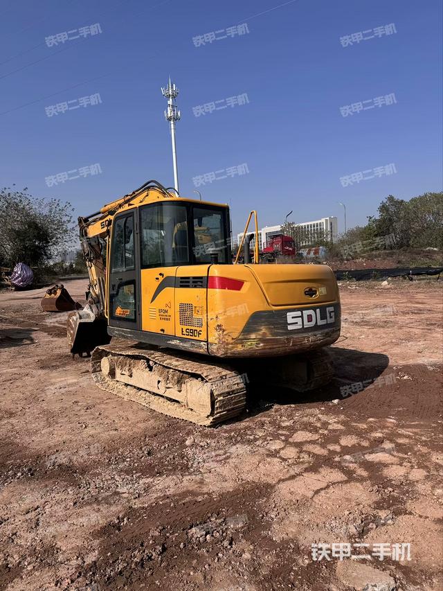 右后45（整機外觀）