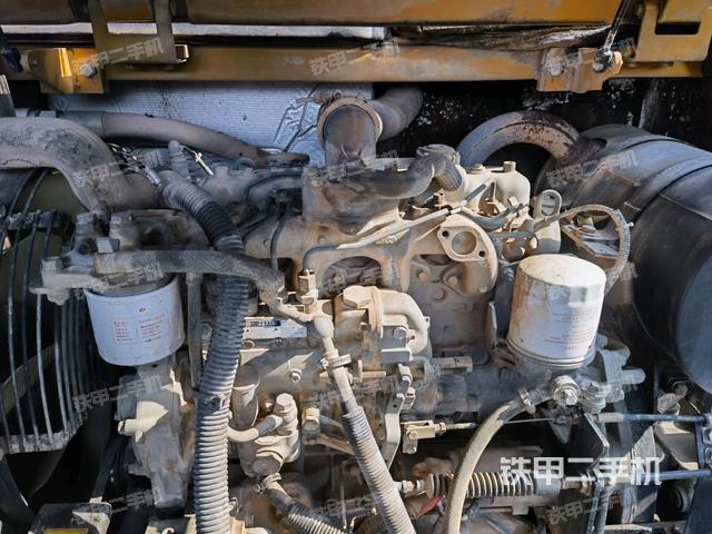 發(fā)動機(jī)室(上車部件) 發(fā)動機(jī)室(上車部件)