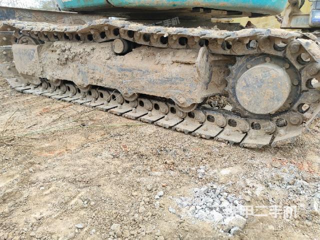 單側(cè)履帶整體（整機(jī)外觀）