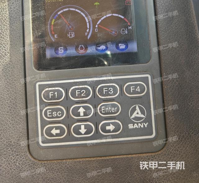 顯示屏?（駕駛室部分）