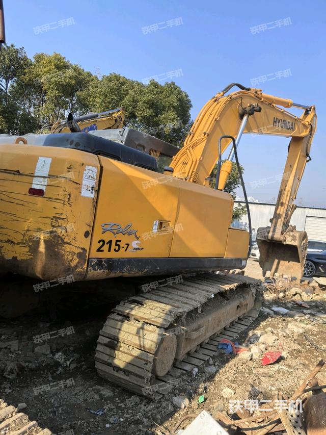 整機右后45°（整機外觀）