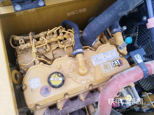 發(fā)動機室(上車部件) 發(fā)動機室(上車部件)