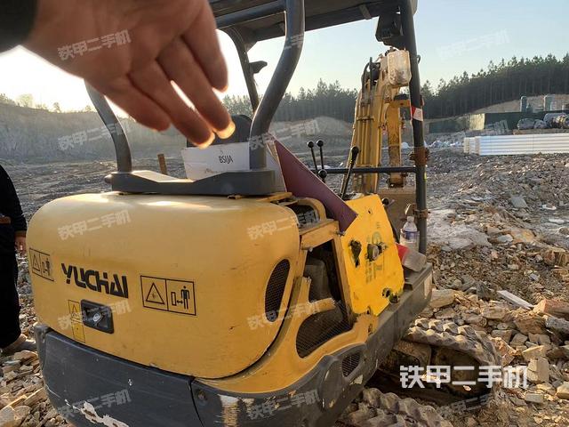 整機右后45°（整機外觀）