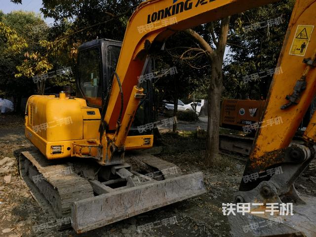 右后45(整機外觀) 右后45(整機外觀)