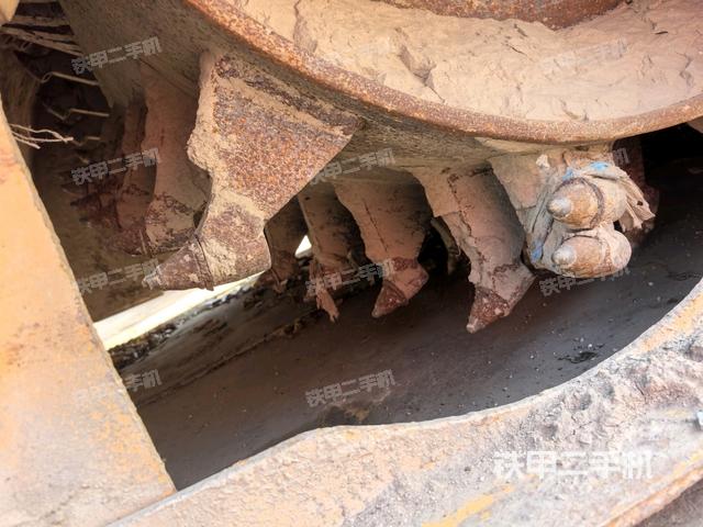 工作裝置2（工作裝置）