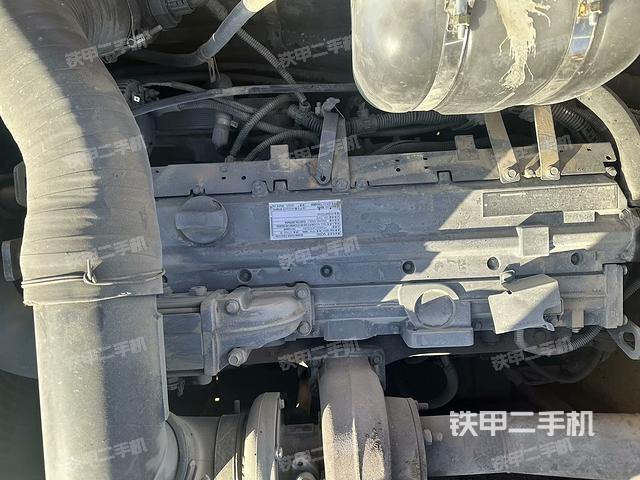 發(fā)動機(jī)整體俯視(整機(jī)外觀) 發(fā)動機(jī)整體俯視(整機(jī)外觀)