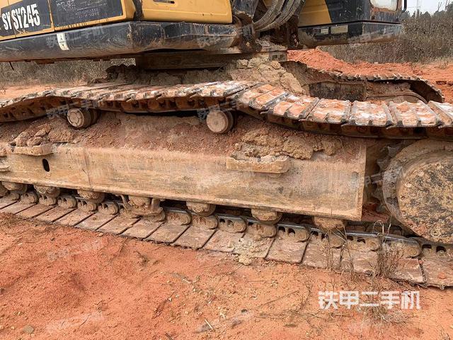 單側(cè)履帶整體（整機(jī)外觀）