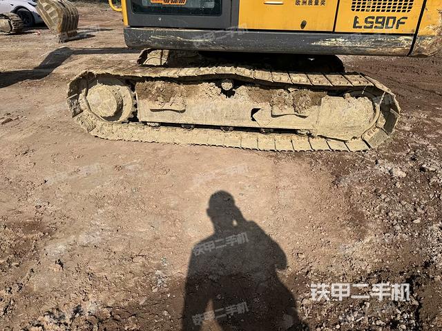 左側履帶整體?（行走機構）