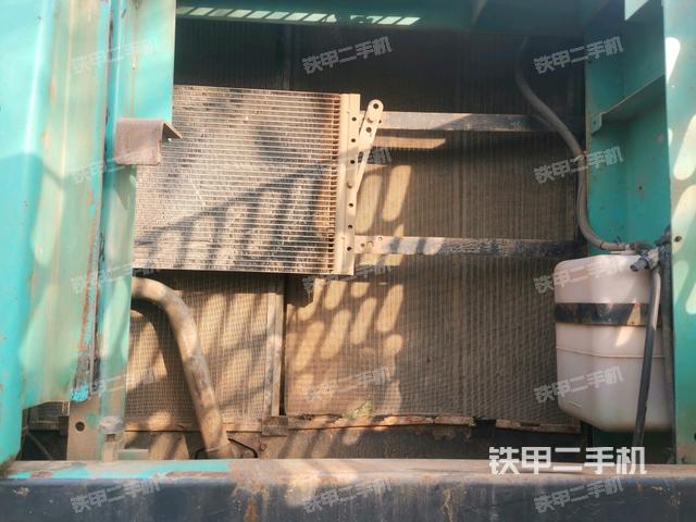 散熱器正面（大件艙室）