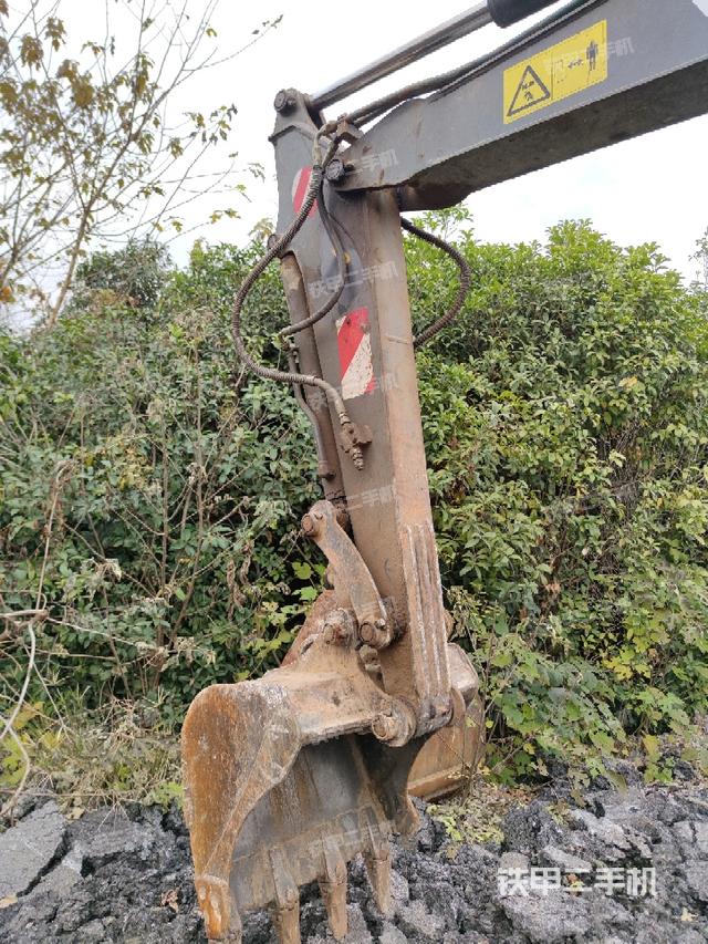 小臂整體左后（工作和回轉(zhuǎn)裝置）