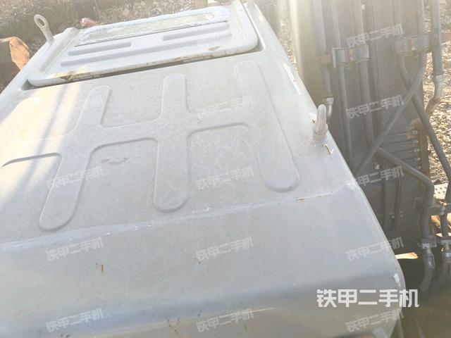 駕駛室頂部俯視(上車部件) 駕駛室頂部俯視(上車部件)