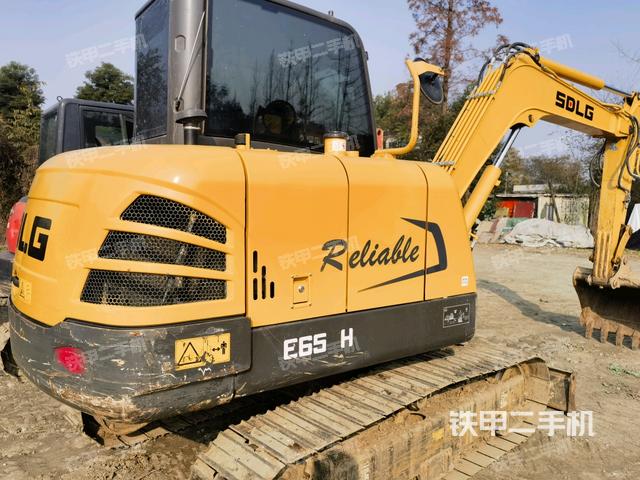 右后45（整機外觀）