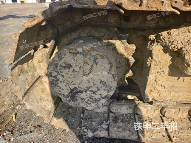 右導(dǎo)向輪（行走機(jī)構(gòu)）