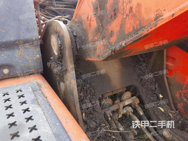 大臂根部?斜視（工作和回轉(zhuǎn)裝置）