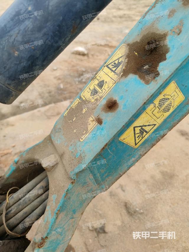 大臂背部俯視（工作和回轉(zhuǎn)裝置）