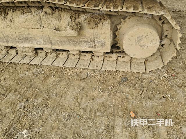 左導(dǎo)向輪（行走機(jī)構(gòu)）