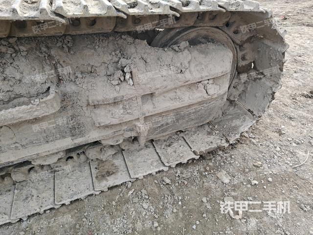 左驅(qū)動(dòng)輪（行走機(jī)構(gòu)）