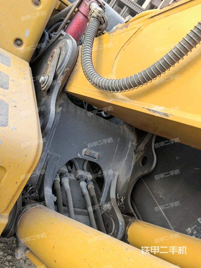 大臂根部?斜視（工作和回轉(zhuǎn)裝置）