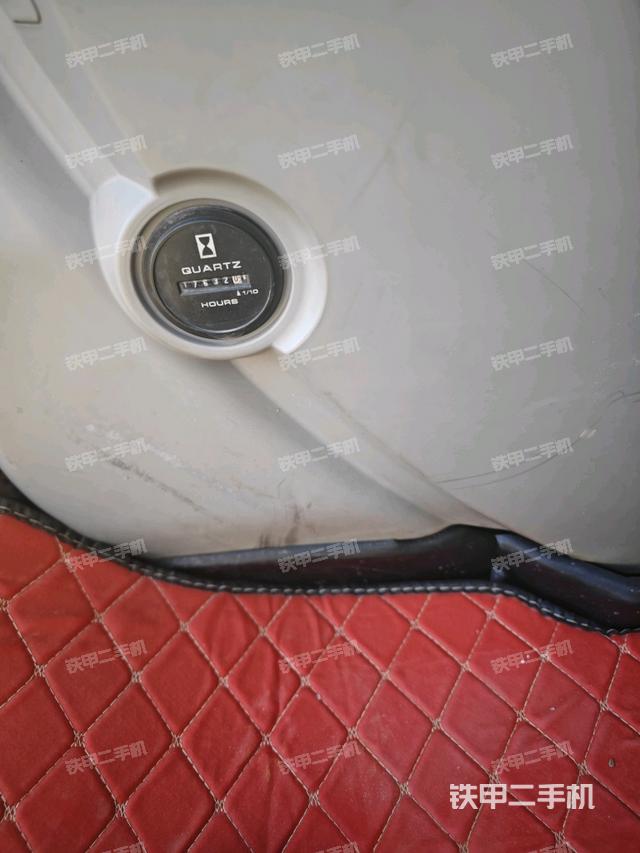 后窗玻璃角標(biāo)（駕駛室部分）